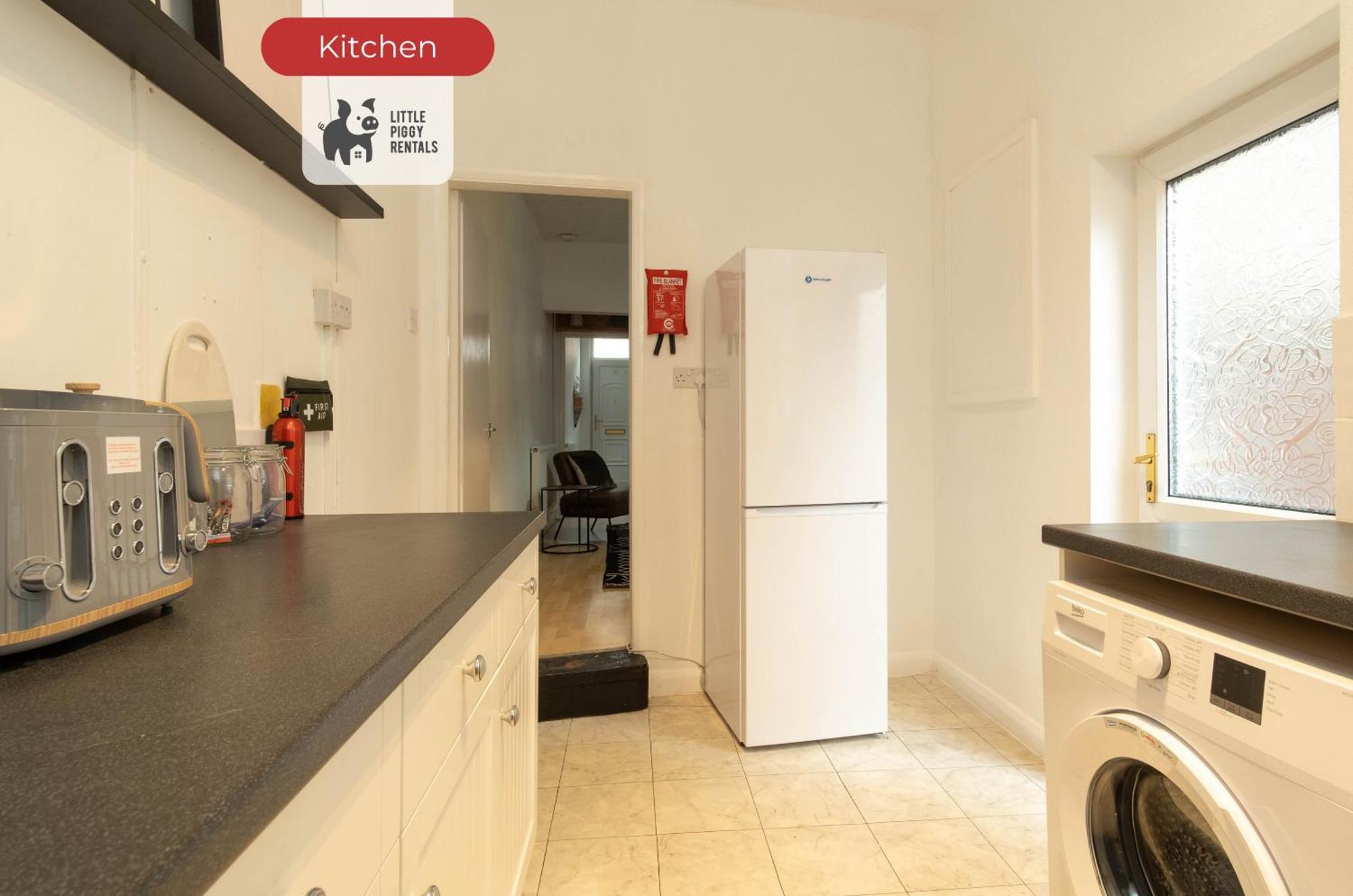 2 Bedroom Apartment By Littlepiggyrentals Short Lets & Serviced Accommodation Leicester With Wi-Fi, Free Parking & Outdoor Area Pokoj fotografie