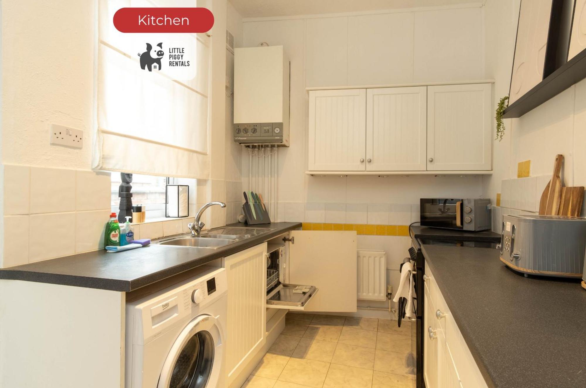 2 Bedroom Apartment By Littlepiggyrentals Short Lets & Serviced Accommodation Leicester With Wi-Fi, Free Parking & Outdoor Area Pokoj fotografie